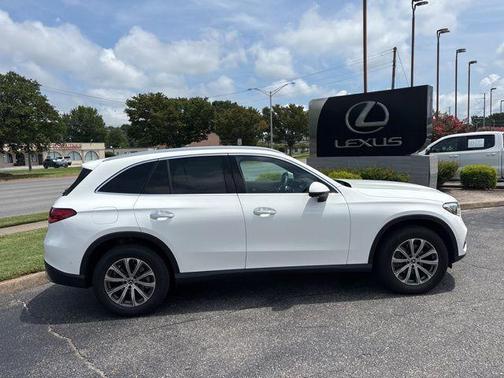 2025 Mercedes-Benz GLC 300 Base 4MATIC