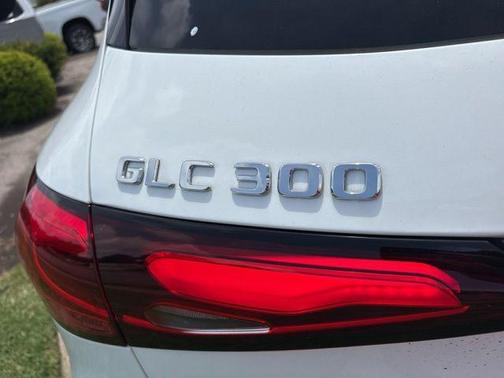 2025 Mercedes-Benz GLC 300 Base 4MATIC