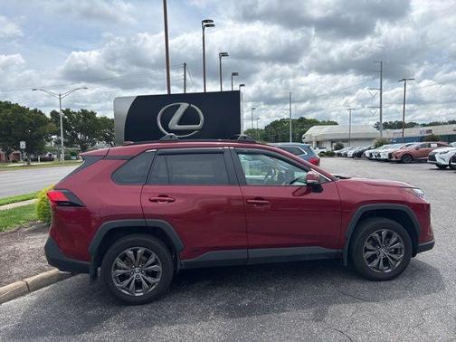 2023 Toyota RAV4 Hybrid XLE Premium
