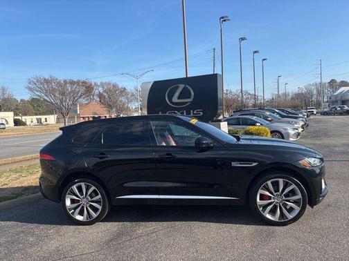 2019 Jaguar F-PACE S