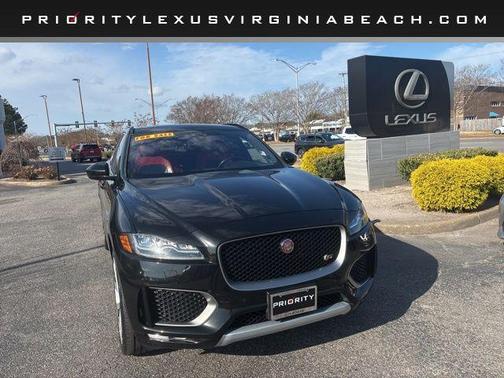 2019 Jaguar F-PACE S