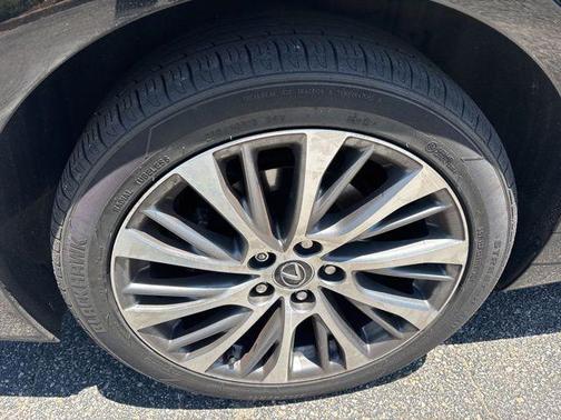 Obsidian Black 2019 Lexus ES 350 350