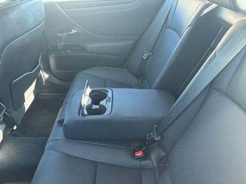 2022 Lexus ES 350 Base