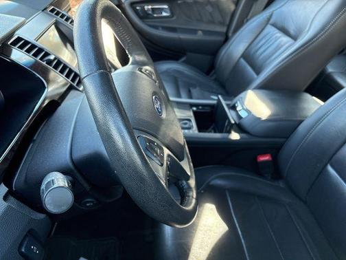 2019 Ford Taurus Limited