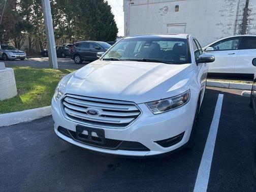 2019 Ford Taurus Limited