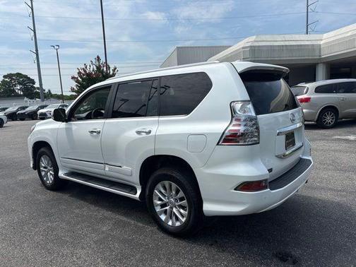 Starfire Pearl 2018 Lexus GX 460 Base