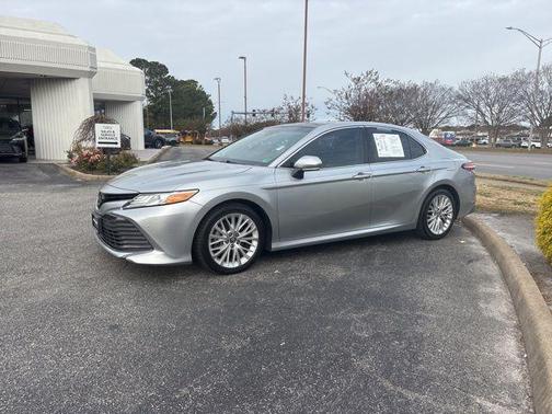 2018 Toyota Camry XLE