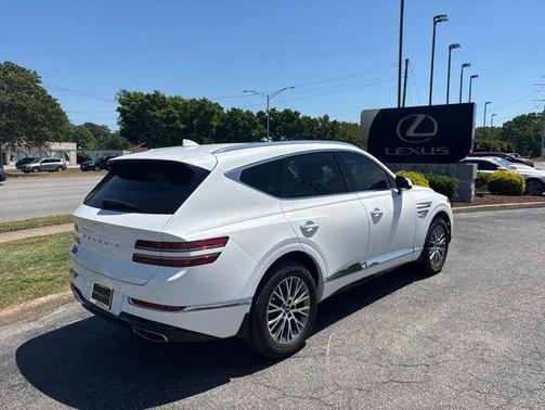 Uyuni White 2021 Genesis GV80 2.5T