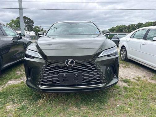 Nori Green Pearl 2025 Lexus RX 450h+ Luxury