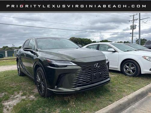 Nori Green Pearl 2025 Lexus RX 450h+ Luxury