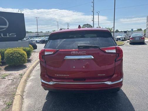 2022 GMC Terrain Denali