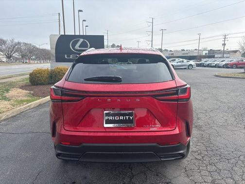 2026 Lexus NX 450h+ Luxury