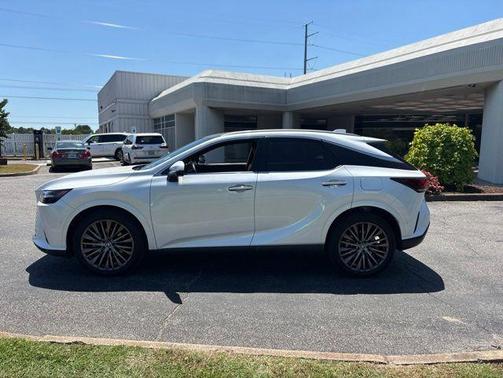 Eminent White Pearl 2024 Lexus RX 350 Luxury