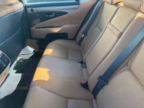2014 Lexus LS 460 Base