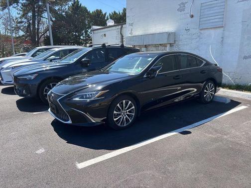 2021 Lexus ES 300h 300H