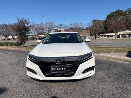 2020 Honda Accord Touring 2.0T