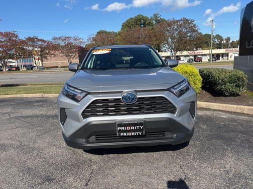 2024 Toyota RAV4 Hybrid LE