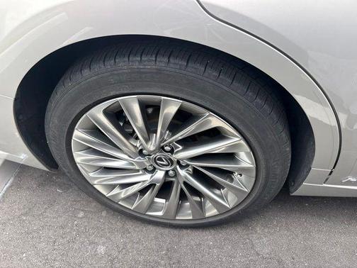 Beige Metallic 2019 Lexus ES 300h Ultra Luxury