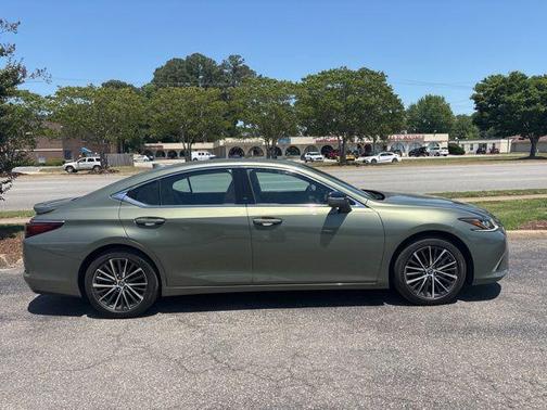Light Green 2025 Lexus ES 350 350