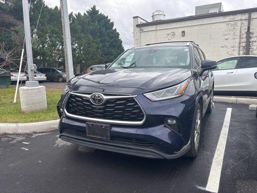 2021 Toyota Highlander Limited