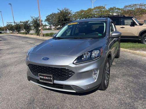 2021 Ford Escape Titanium Hybrid