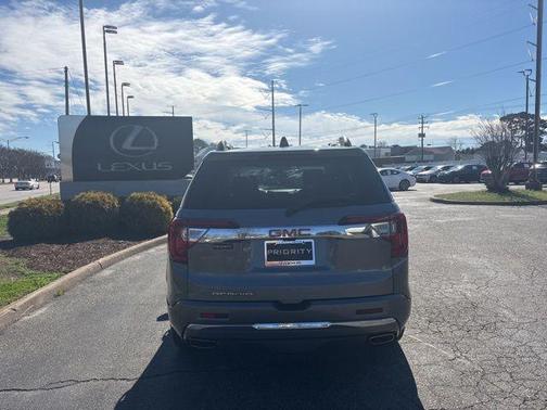 2022 GMC Acadia Denali