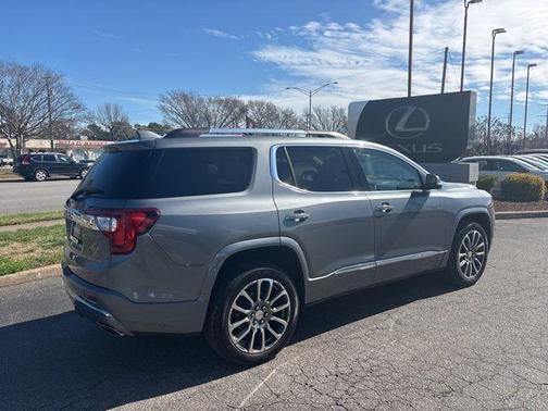 2022 GMC Acadia Denali