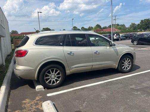 Champagne Silver 2015 Buick Enclave Leather
