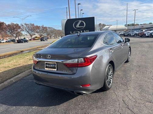 2016 Lexus ES 350 Base