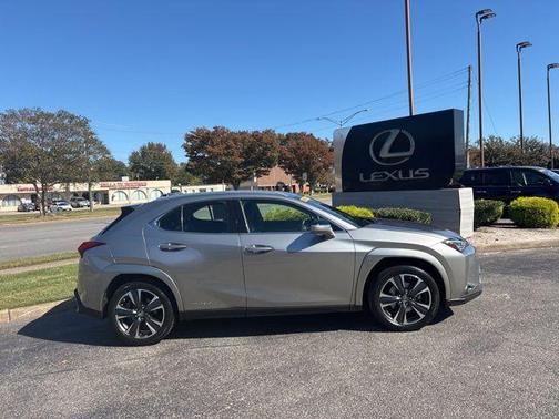 2022 Lexus UX 250h Base