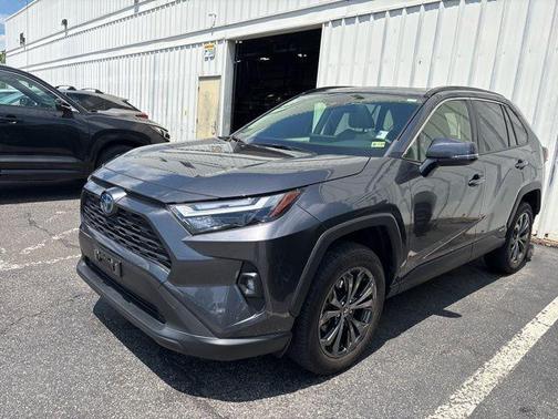 2022 Toyota RAV4 Hybrid XLE Premium