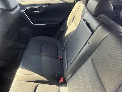 2022 Toyota RAV4 Hybrid Limited