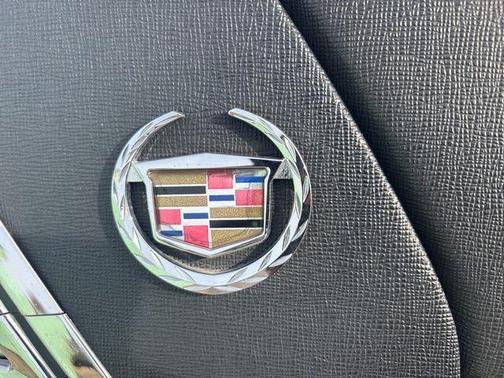 2010 Cadillac DTS Base