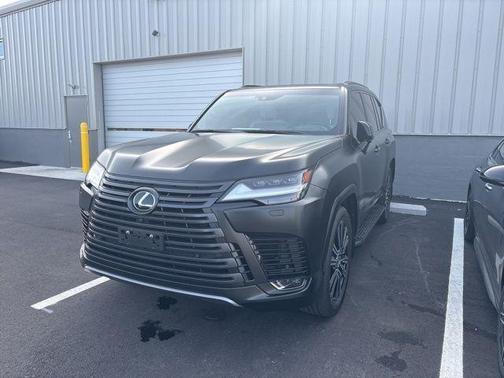 2024 Lexus LX 600 Luxury