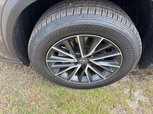 2025 Lexus NX 350 Premium