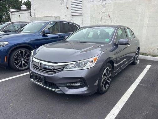 Modern Steel Metallic 2017 Honda Accord EX-L