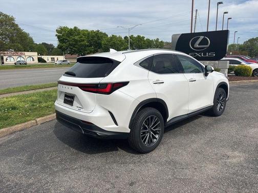 Eminent White Pearl 2022 Lexus NX 350h Premium