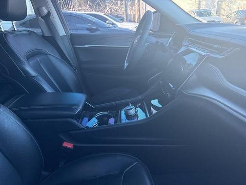 2022 Jeep Grand Cherokee 4xe Base