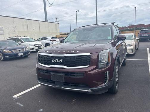 2022 Kia Telluride S
