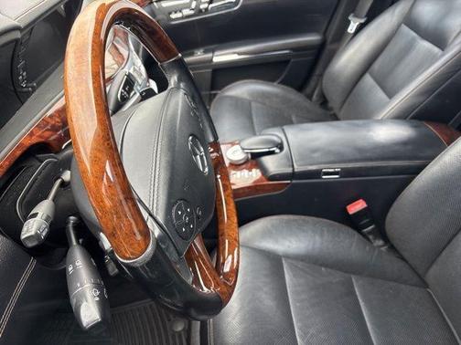 2012 Mercedes-Benz S-Class S 550