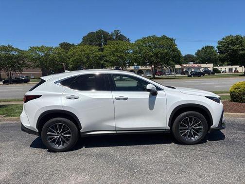 Eminent White Pearl 2022 Lexus NX 350h Premium