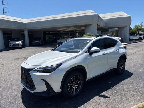 Eminent White Pearl 2022 Lexus NX 350h Premium