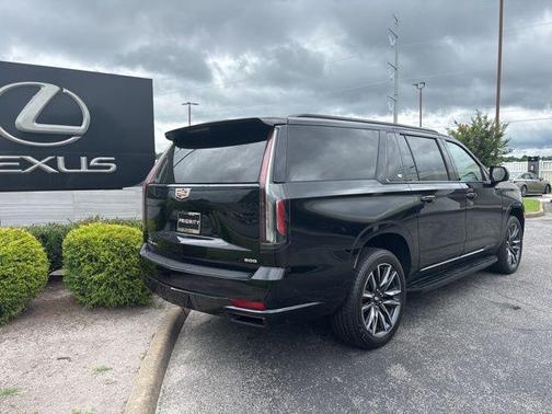 2021 Cadillac Escalade ESV Sport