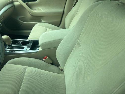 2013 Nissan Altima 2.5 SV