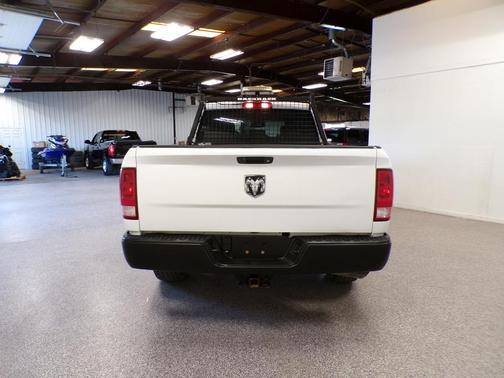 Bright White Clearcoat 2019 RAM 1500 Classic Tradesman