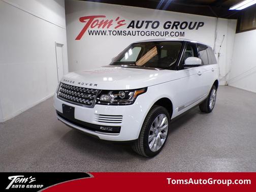 Fuji White 2017 Land Rover Range Rover 5.0L Supercharged