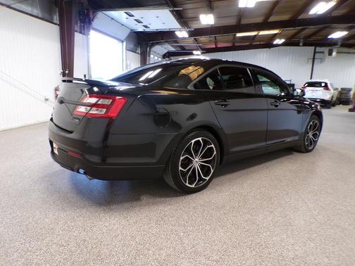 2013 Ford Taurus SHO