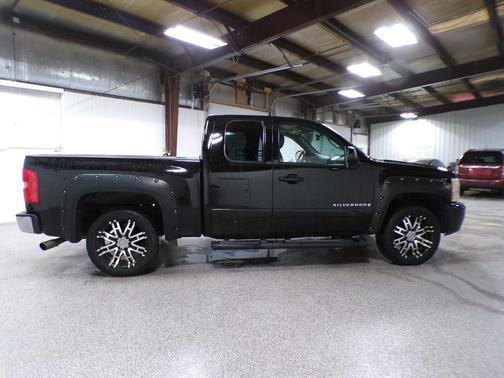 Black 2008 Chevrolet Silverado 1500 LTZ Extended Cab