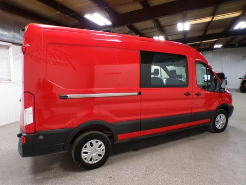 2018 Ford Transit-250 148 WB Medium Roof Cargo