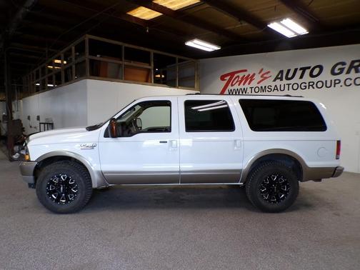 Oxford White 2004 Ford Excursion Eddie Bauer